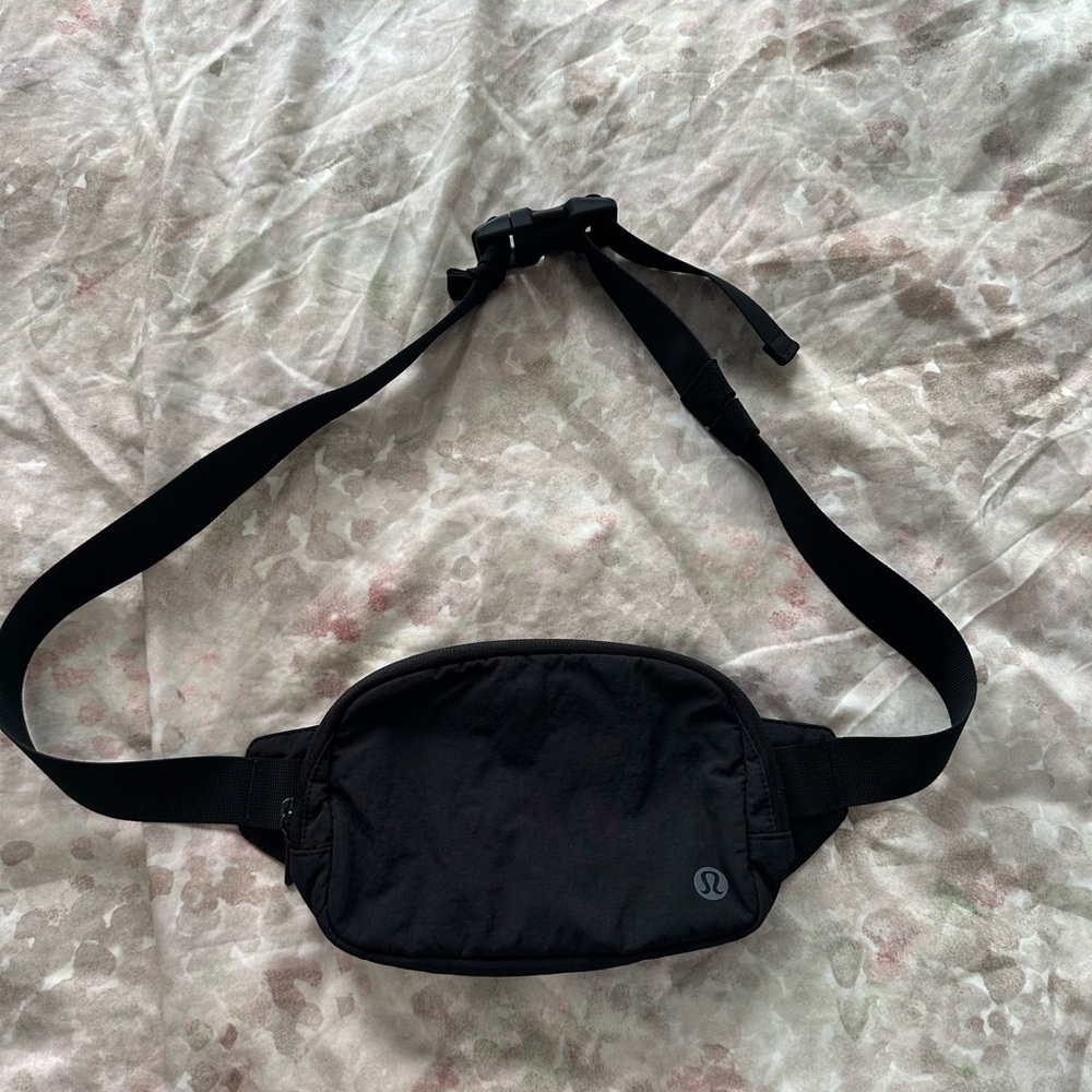 Lululemon Black Belt Bag